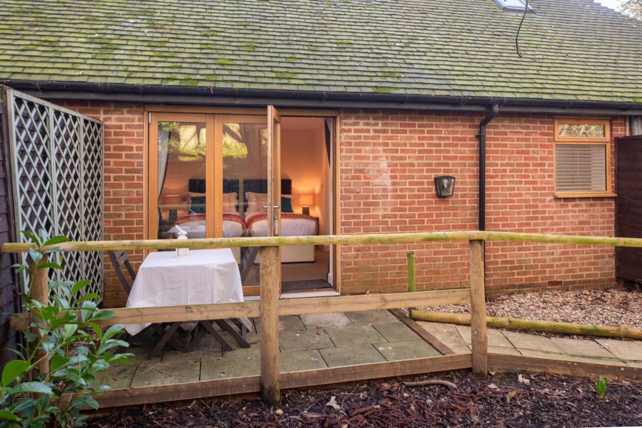 Terlingham Lane Cottage Hawkinge Экстерьер фото